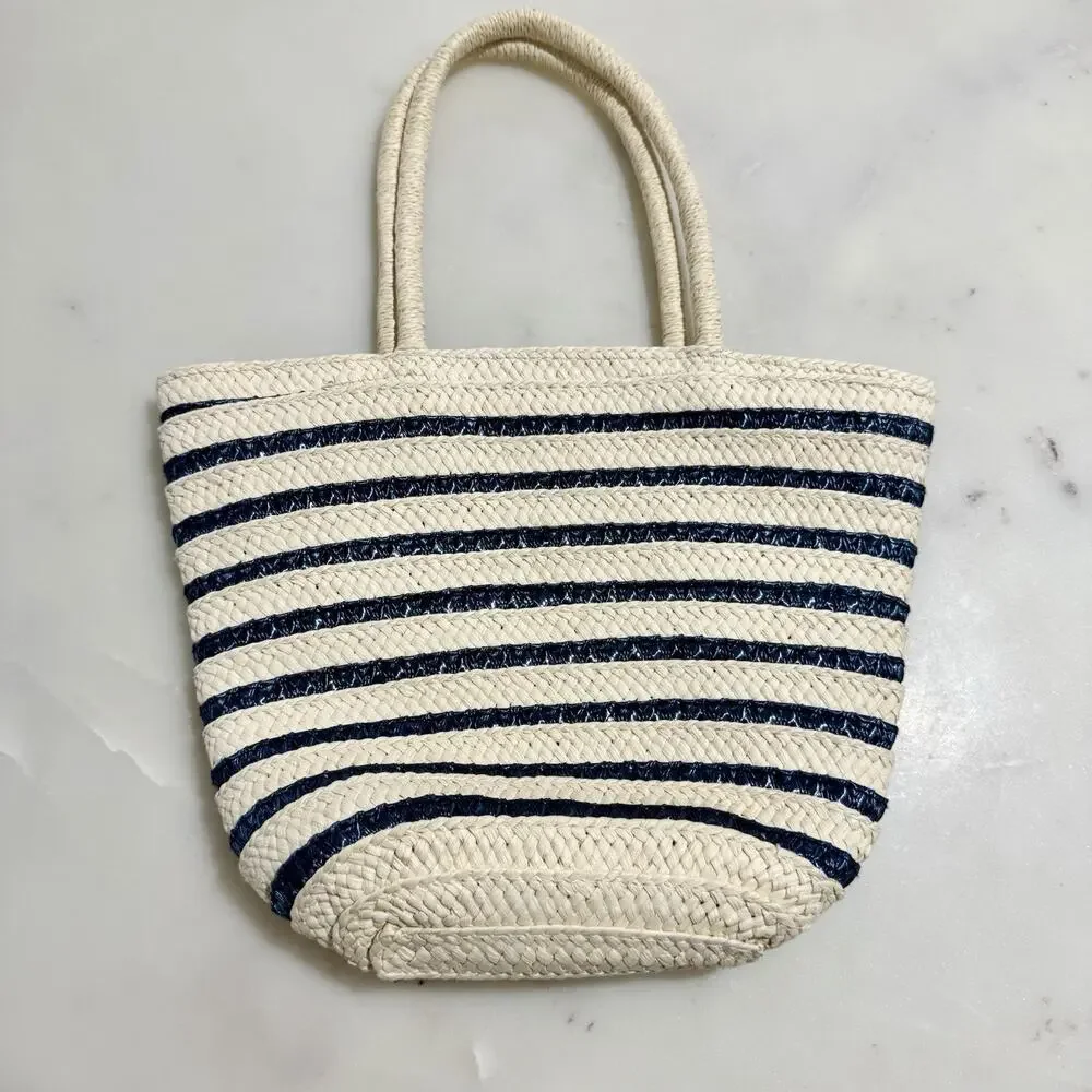 GAP stripe straw